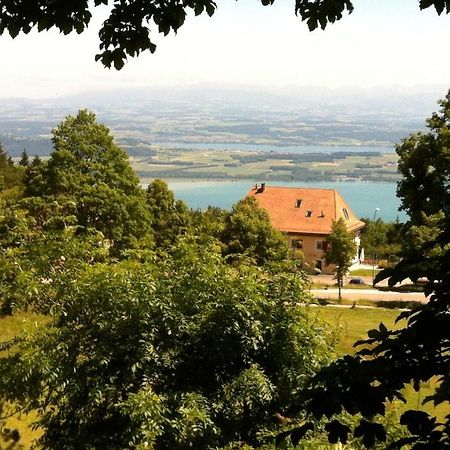 肖蒙佩蒂特酒店 Chaumont-de-Pury 外观 照片